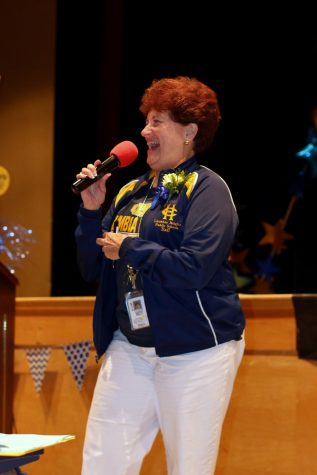 Kelly at the 2018 CHPS staff convocation in the CHHS PAC.