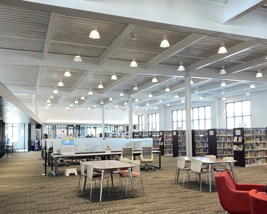The+Columbia+Heights+Public+Library+provides+consumers+with+a+comfy+study+lounge.