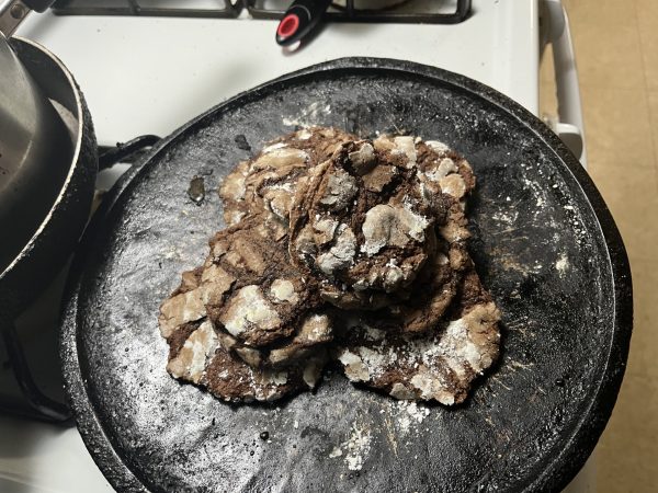 You can stack your cookies thick and piping-hot like the expensive dessert chain just by following some quick and easy steps!